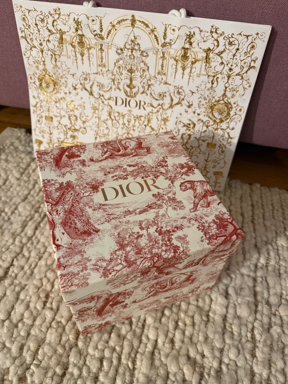 🧡❤️NEW Dior Bundle  Red and Cream Toile Gift Box & shopping bag